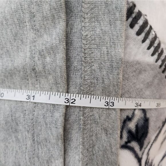 Nike Air Grey And White Crew Neck Sweater - Picture 6 of 6